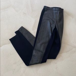 Bcbg faux snake trim leggings Xs
